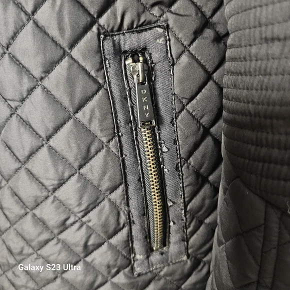 DKNY Women’s Asymmetrical Black Jacket. Size S - Picture 6 of 16